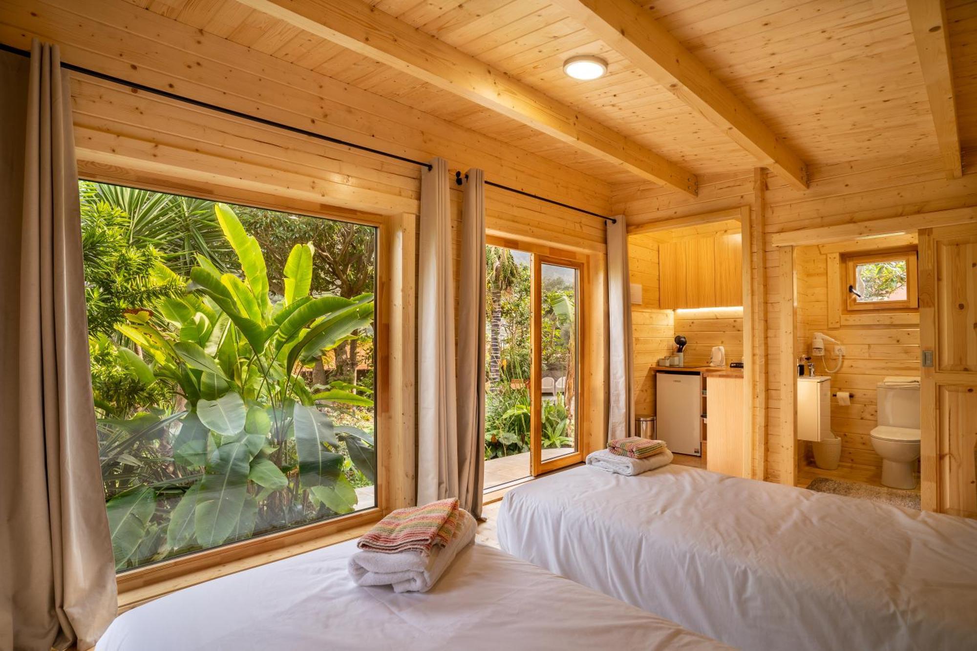 Madeira Surf Lodge São Vicente Exteriör bild