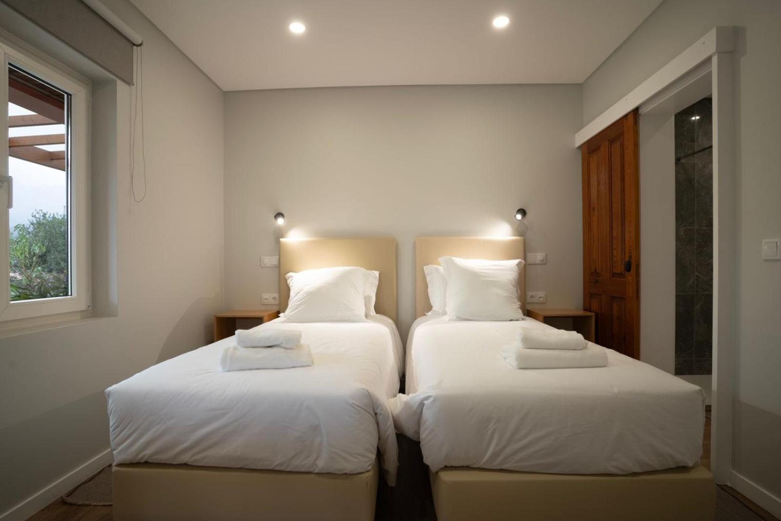 Madeira Surf Lodge São Vicente Exteriör bild