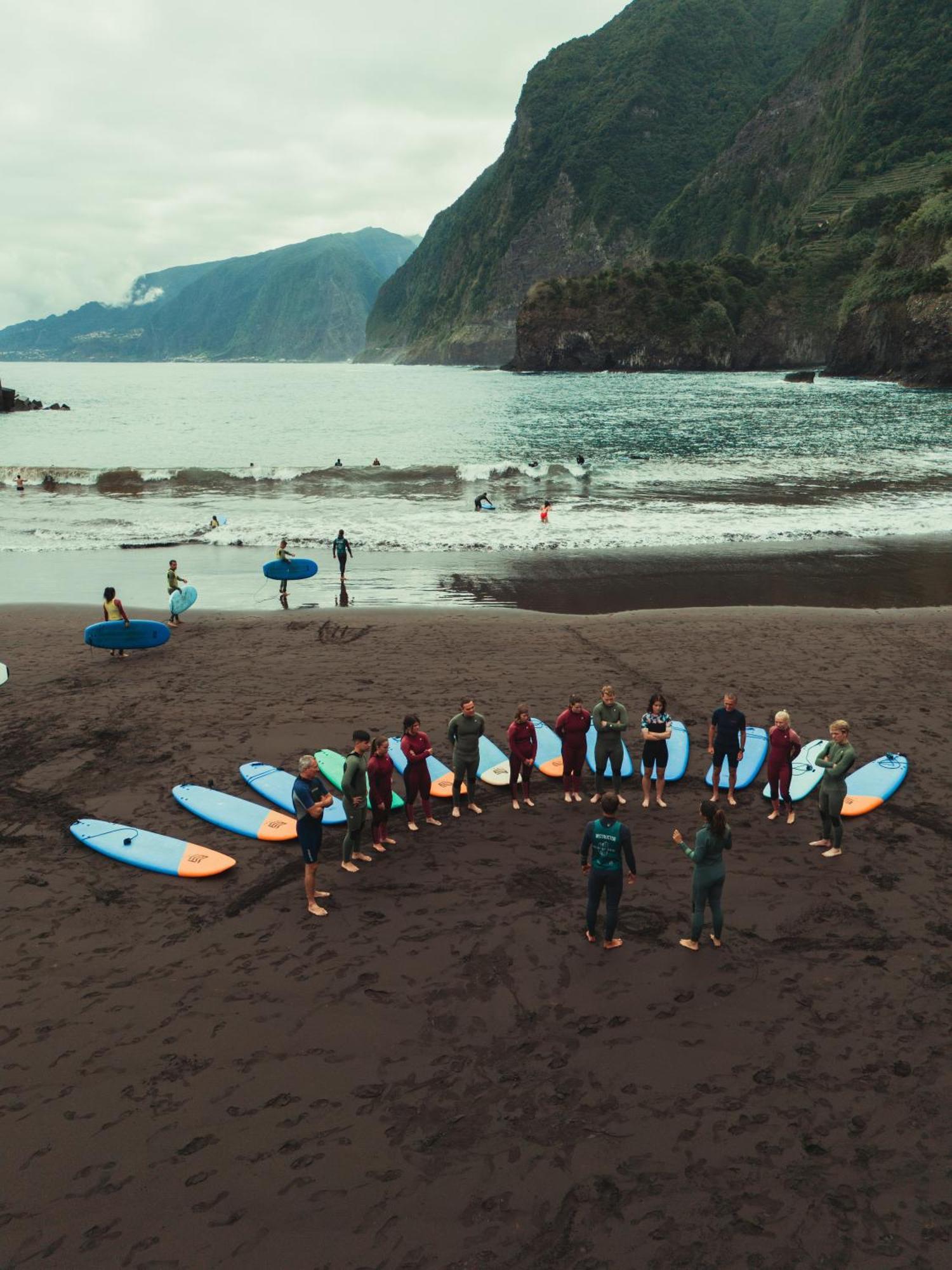 Madeira Surf Lodge São Vicente Exteriör bild