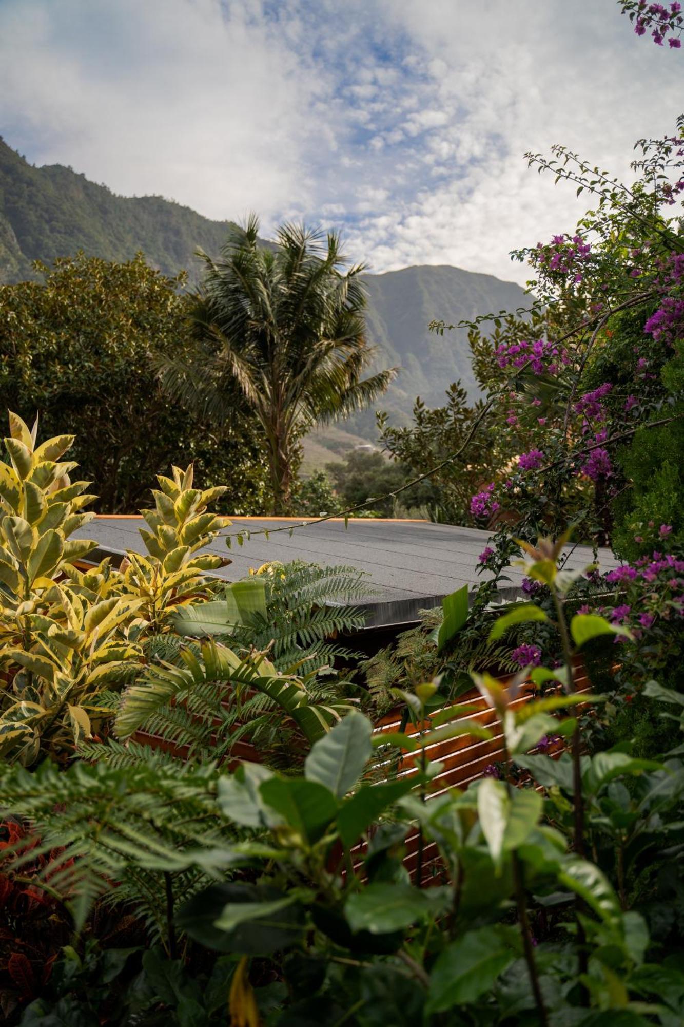 Madeira Surf Lodge São Vicente Exteriör bild